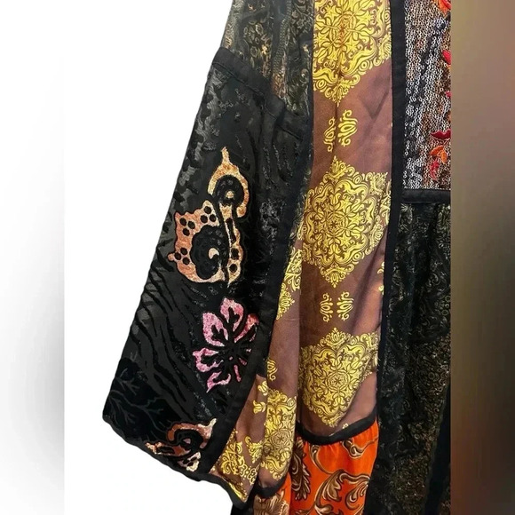 Soft Surroundings Tunic - Picture 2 of 7